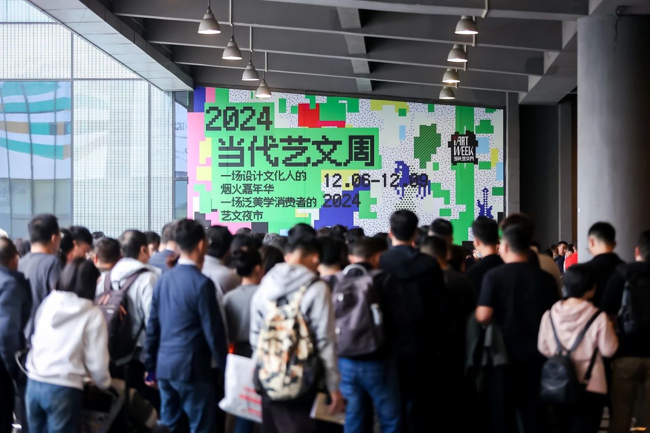 参加2025广州设计周-广州奢品家具展【“亲爱”共赴设计产业盛会】